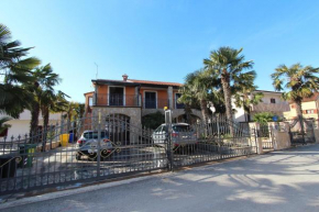 Гостиница Apartments Dana & Stelio  Ровинь